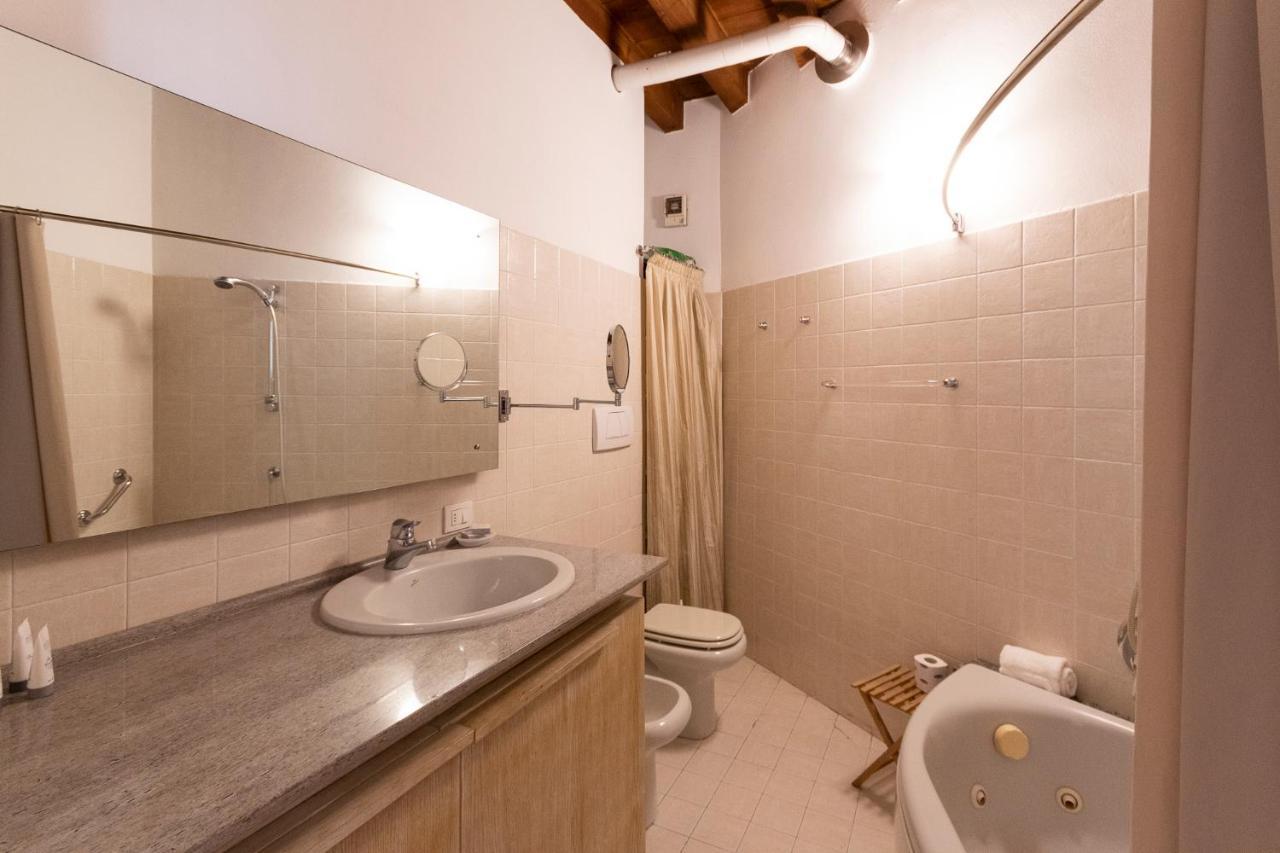 מילאנו Anfiteatro Apartment In Brera מראה חיצוני תמונה