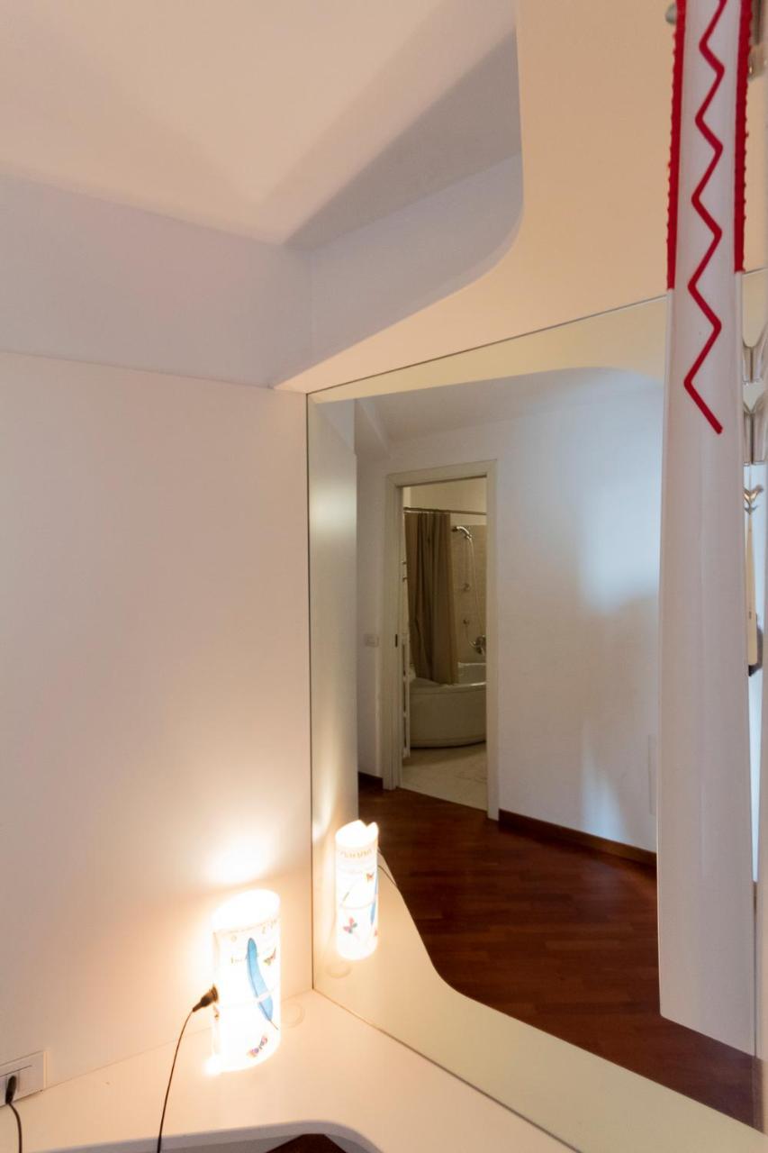מילאנו Anfiteatro Apartment In Brera מראה חיצוני תמונה