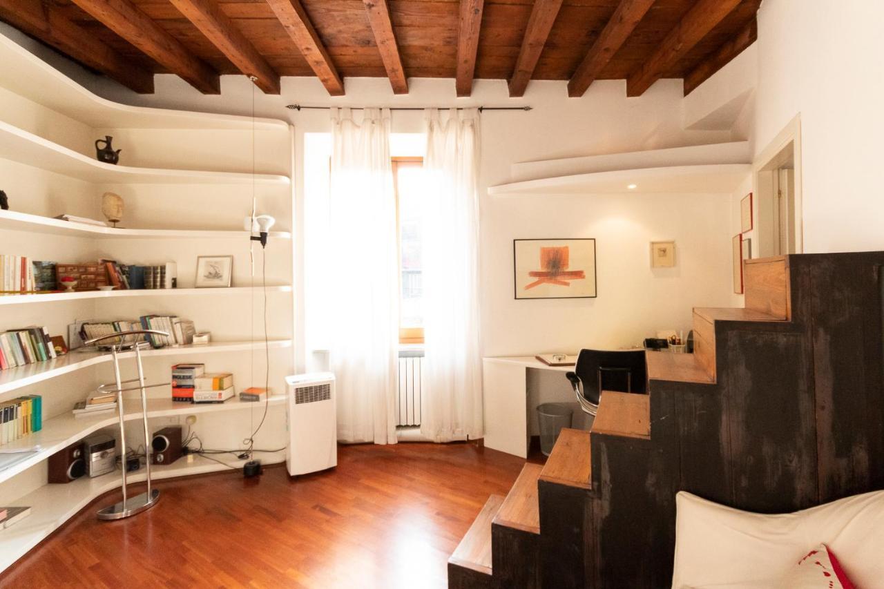 מילאנו Anfiteatro Apartment In Brera מראה חיצוני תמונה