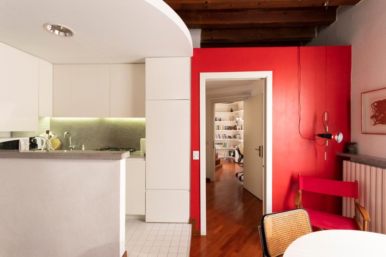 מילאנו Anfiteatro Apartment In Brera מראה חיצוני תמונה